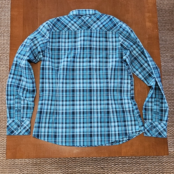 The North Face Button Down - Picture 2 of 6
